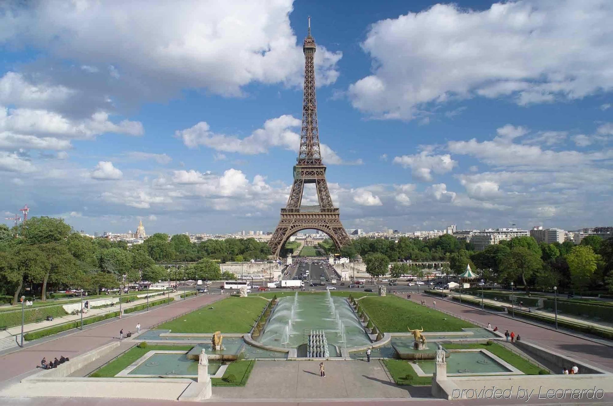 Mercure Tour Eiffel Grenelle Париж Экстерьер фото